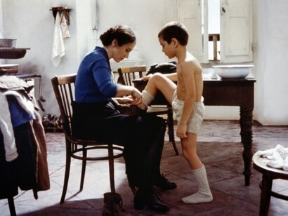 Scena del film "La stoffa dei sogni" di Gianfranco Cabiddu