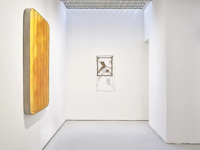 Various artists, The fountain overflows, exhibition view. Courtesy of GRIMM
