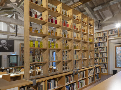 Flavio Favelli, Nuova mixage up, vista della mostra. Per gentile concessione del LabOratorio degli Angeli