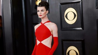 Trans advocate Dylan Mulvaney on the red carpet
