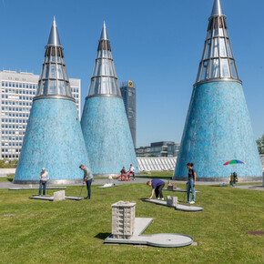 Interactions x We/trans/Form, exhibition view. Courtesy of Bundeskunsthalle