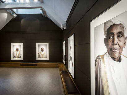 Adel Quraishi, The Guardians, exhibition view