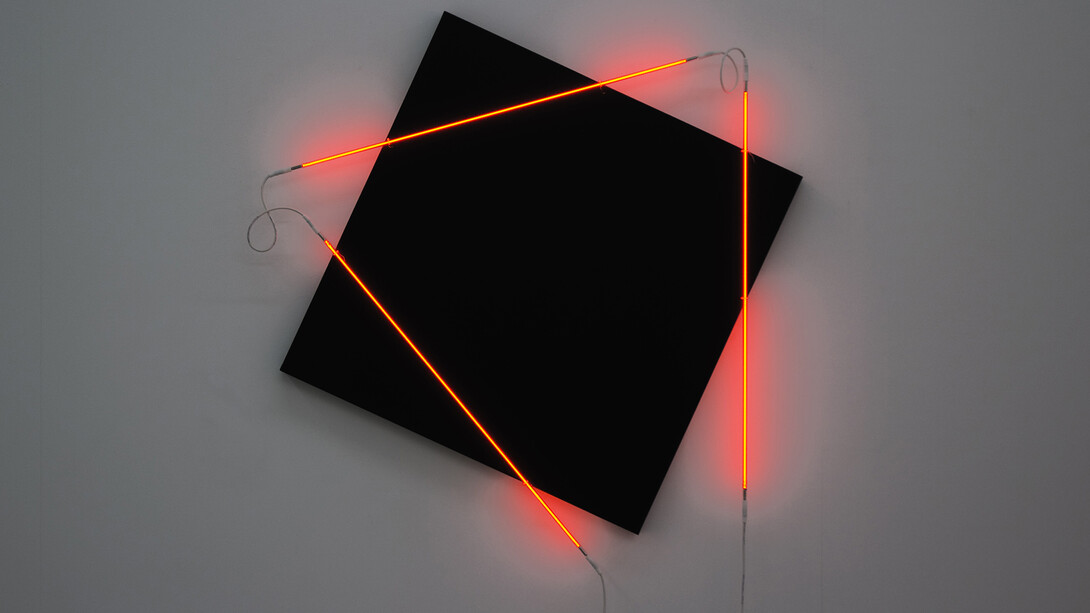 François Morellet, Néons 3D  15°-90°-50°, 2015, acrylic on canvas on wood, 3 white neon tubes, high voltage cable and transformer; 143 x 133 cm / (56¼ x 52⅜ in). Edition 2 of 3 © the artist, image Courtesy of François Morellet and Blain|Southern, Photo: Atelier Morellet 
