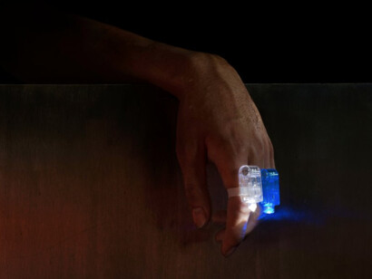 Chen Wei Two Lights, 2016, Archival Inkjet Print 50 x 40 cm © Chen Wei. Courtesy Galerie Rüdiger Schöttle