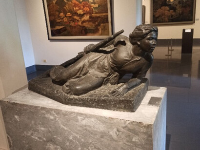 Museum of Fine Arts sculpture. Photo by Daniel Gauss