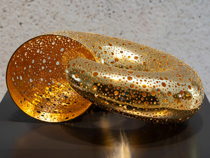 Lindy Lee, collection, exhibition view. Courtesy of the National Gallery of Australia