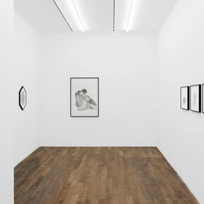 Marc Bauer, L’Avènement, January 2025, exhibition view. Courtesy of Galerie Peter Kilchmann