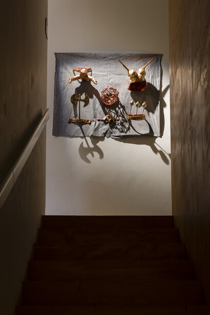 Marvin Gaye Chetwynd, Bat Opera 2, Installation view Massimo De Carlo, Milano 2014, Photo by Roberto Marossi, Courtesy of Massimo De Carlo, Milano/London