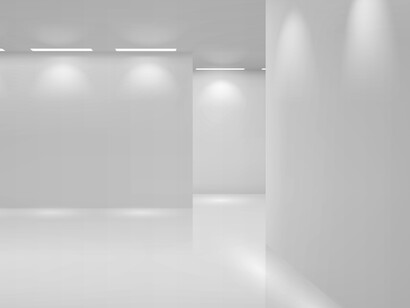 Sono y Davanti a te funcionan menos como herederas críticas de La fuente y más como una parábola contemporánea, emparentada con otras expresiones culturales que confunden provocación, ironía y sentido