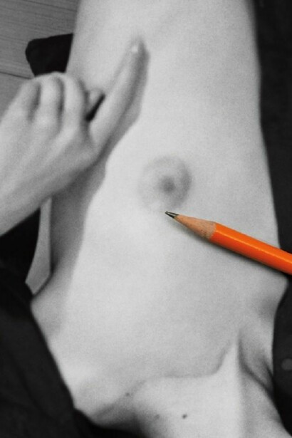 Collier Schorr, Point, 2014, Light box photograph, TBC, 30 x 25 1/2 inches (76.2 x 64.8 cm). Courtesy Collier Schorr and 303 Gallery, New York
