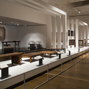 Tsinghua treasures, built to suit, exhibition view. Courtesy of Tsinghua University Art Museum 