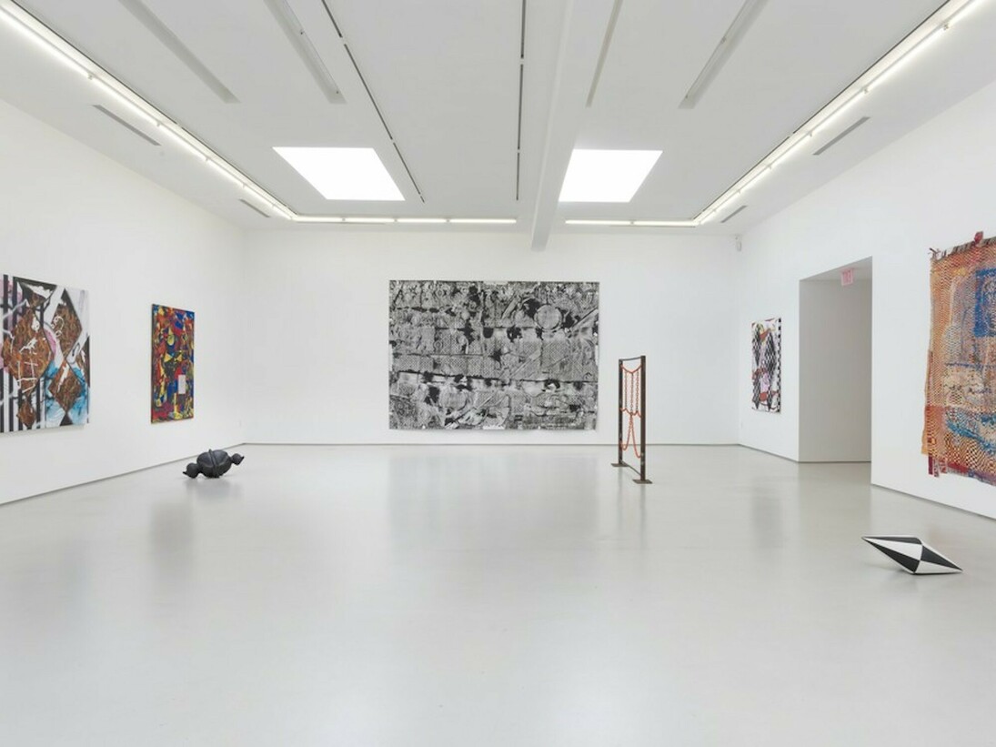 Microcosm, Exhibition view. Courtesy of Roberts & Tilton