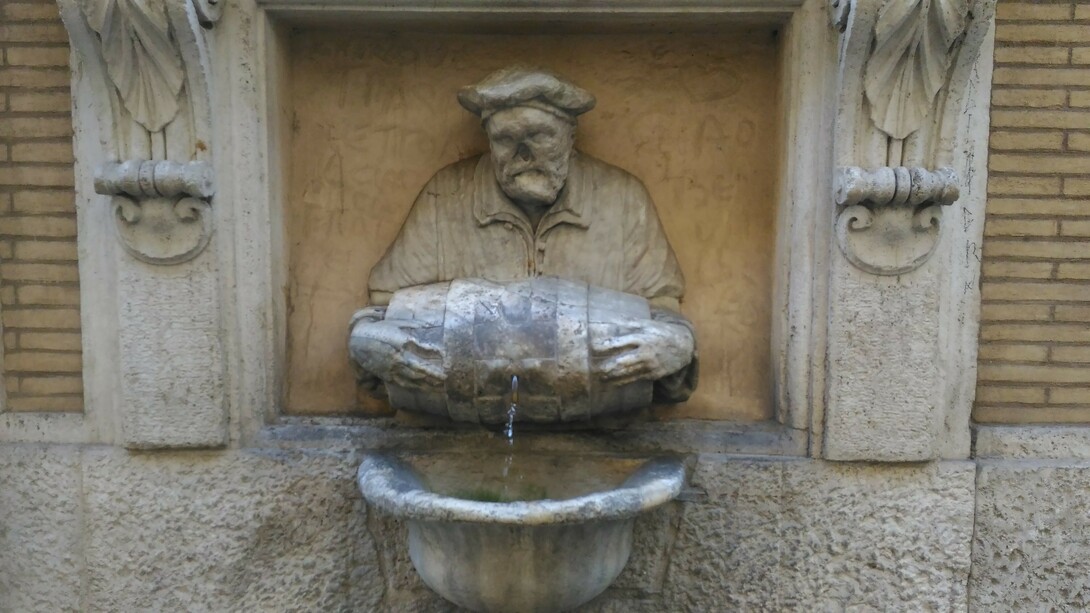 Fontana del Facchino, fonte progettuale per Pietro Lombardi (foto Roberto Luciani)