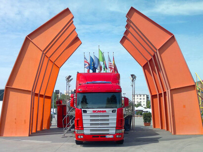 Il Grande Ferro R, abusi su un’opera d’arte