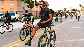 Leo Rodgers, ciclista que ha inspirado a Florida con su tenacidad