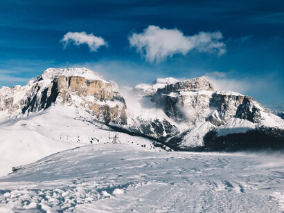 Monti innevati