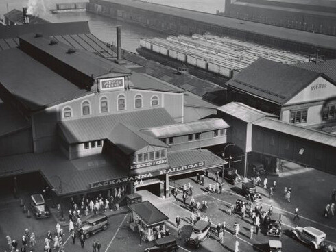 City of Ambition. Courtesy of Colby College Museum of Art