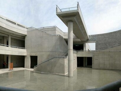Un nuevo edificio diseñado por la Universidad de Monterrey por Tadao Ando