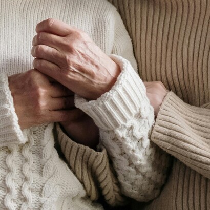 Il messaggio dei Fioretti unisce nonni e nipoti nella stessa ricerca di bontà, rispetto per il creato e fede vissuta con gioia, rafforzando il legame tra passato e futuro