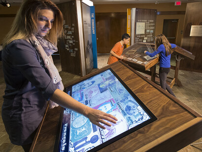 Voices From the Engraver. Courtesy of Musée de la Banque du Canada 