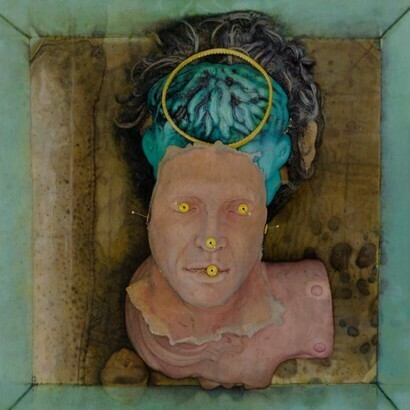 Oscar Giaconia, Mr. O., 2020, oil on cellulosic fiber with plasticised gelatin and animal glue in a polyzene and silicone case, 50 x 50 cm, ph. Roberto Ferro. Courtesy the artist and Monitor Rome, Lisbon, Pereto