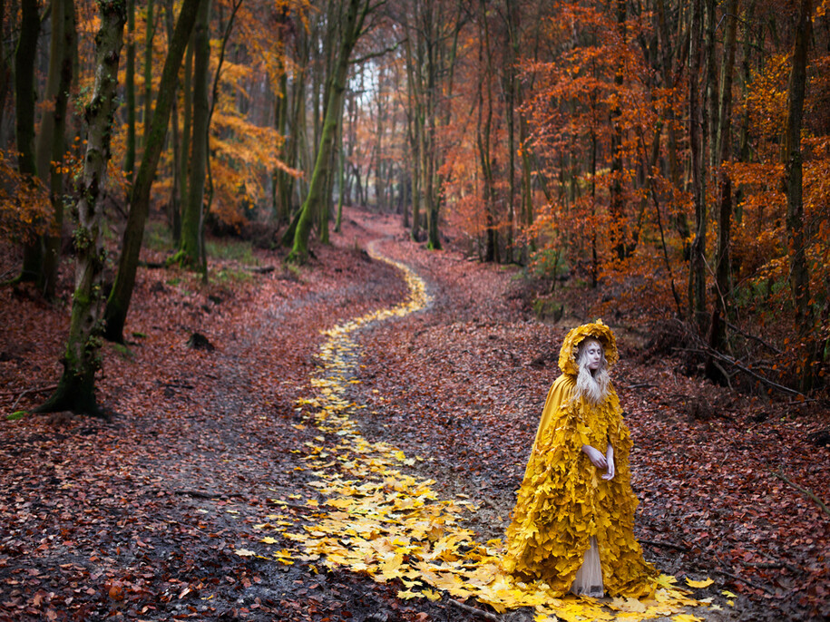 Kirsty Mitchell, The Journey Home, archival pigment print, 140 x 108 cm, edition of 5