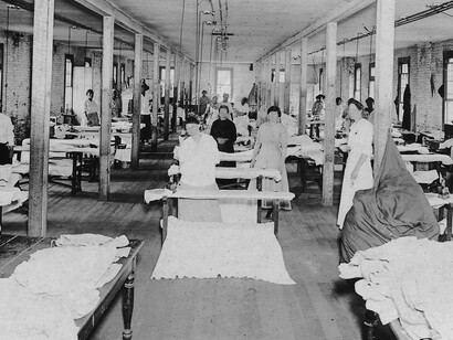 Antiguo hospital norteamericano: en la primera mitad del siglo, nativos y  mujeres afroamericanas fueron esterilizados contra su voluntad en mucha partes de Estados Unidos