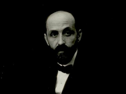 Valdivia fue comparado al poeta español Juan Ramón Jiménez