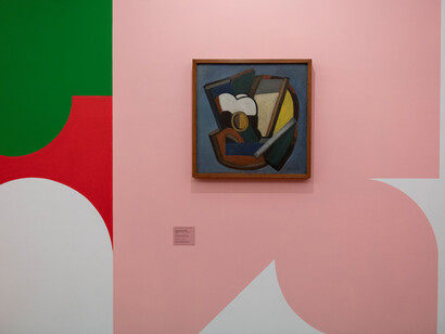 Ad Minoliti, Escola feminista de pintura, vista da exposição. Cortesia da Pinacoteca