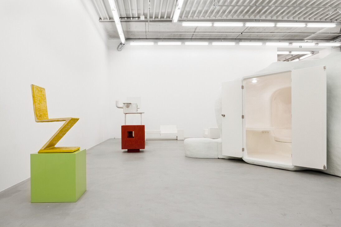 Joep Van lieshout ‘Primitive modern’ at Almine Rech Gallery in Brussels, 19.10 — 19.11.15. Courtesy of the Artist and Almine Rech Gallery. Photo: Sven Laurent - let me shoot for you
