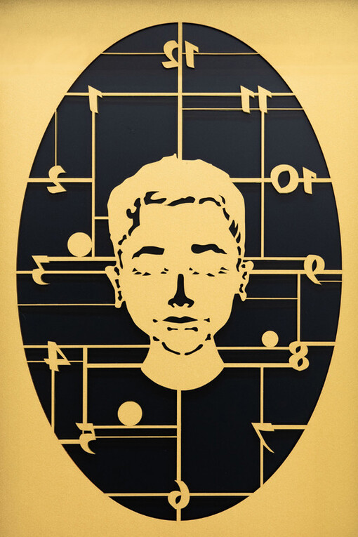 Yuken Teruya, Break the curse - Gold #10 (detail), 2025. Courtesy of Piero Atchugarry Gallery