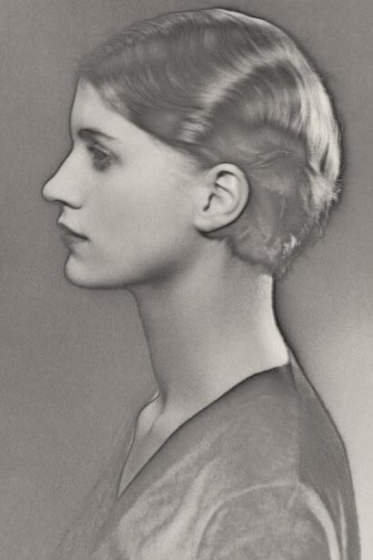 Man Ray, Lee Miller, 1929. Impresión en gelatina de plata. Colección MOMA. Museo de Arte Metropolitano de Nueva York. Foto: AKEZ