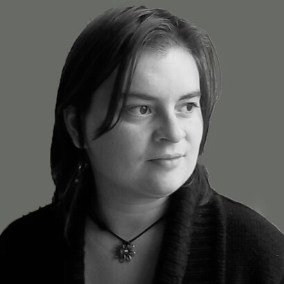 Sa ascoltare il silenzio del mondo e metterlo in versi creando un percorso sensoriale