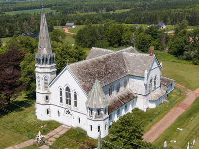 After more than 200 years of religious activity, the church held its final mass in August 2015