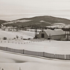 Marion Post Wolcott, Drift fence and farm lands from Sugar Hill, near Franconia, New Hampshire, 1940. Courtesy of Denver Art Museum