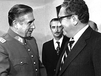Augusto Pinochet con el todopoderoso secretario de Estado estadounidense, Henry Kissinger
