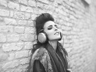 El movimiento punk: siempre estarán, aquellos seguidores de la anti-moda, los que quieren ir en contra de lo establecido y mostrar su insatisfacción con las reglas