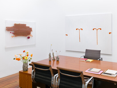 Helmut Dorner, One of my ghosts, vista de exhibición. Cortesía de Galería Ehrhardt Florez