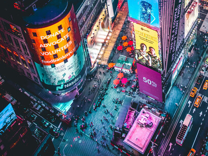 Comunicare con tutto il mondo con un solo click