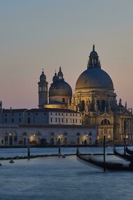 Venezia è un’esperienza che ti si incide negli occhi per la continua bellezza che ti ritrovi davanti