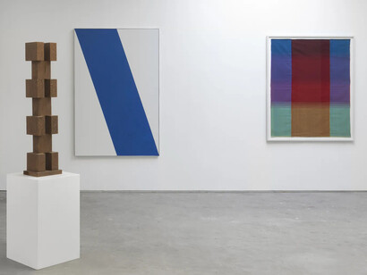 Various artists, The clouds are charging colour (version 2), exhibition view. Courtesy of Dürst Britt & Mayhew