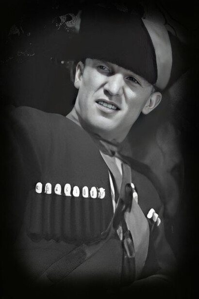 Schauspieler Nikolai Kryuchkow verkörpert im Film Kamerad Gusjew, Aufnahme um 1939 während der Dreharbeiten von „Stanitsa Dalnaya“