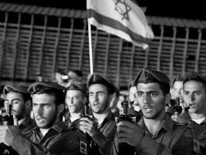 En 1948, al nacer el Estado de Israel, es atacado por tropas de 5 países