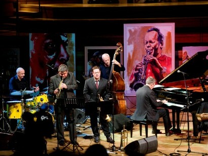 Massimo Colombo ha appena pubblicato Personalities un disco di piano solo dedicato a 12 famosi personaggi storici
