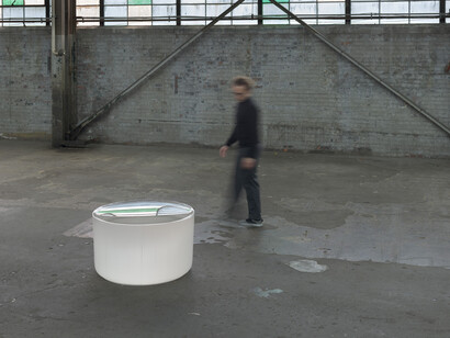 Roni Horn
Untitled (“But the boomerang that returns is not the same one I threw.”), 2013-2017
Solid cast glass with as-cast surfaces
50,8 x 91,4 cm
Photo credit: Ron Amstutz
Courtesy: the Artist and Xavier Hufkens, Brussels