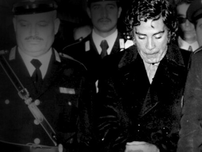 Le dichiarazioni da “pentito” di Tommaso Buscetta rilasciate a Giovanni Falcone diedero modo di comprendere il modo di agire e la mentalità mafiosa