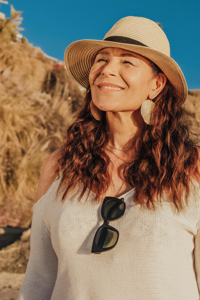 Conheça as histórias inspiradoras e divertidas de vida amorosa na menopausa e como essa fase pode ser transformadora