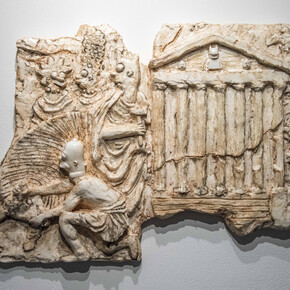 Joshua Goode, Sacrifice and Temple II, 2023, resin and mixed media. Courtesy of Ivy Brown Gallery