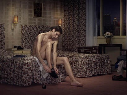 Erwin Olaf, Hotel Winston Salem, Room 438, Courtesy Galerie Magda Danysz