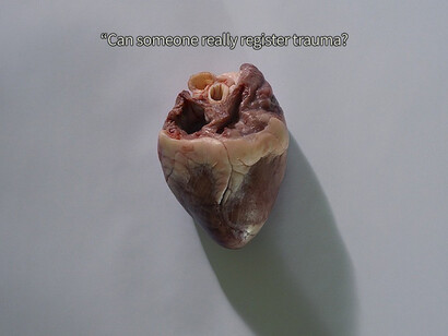 Mounira Al Solh, Now Eat My Script, 2014
Video, colore, suono, 24’50’’ , still da video -
 Courtesy Mounira Al Solh and Sfeir-Semler Gallery Hamburg / Beirut

